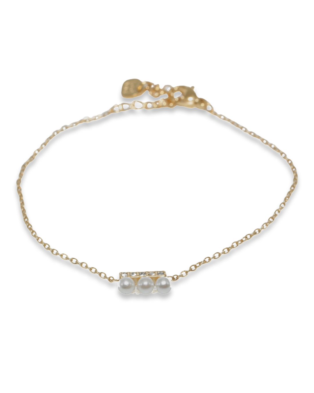 Triple pearl armband