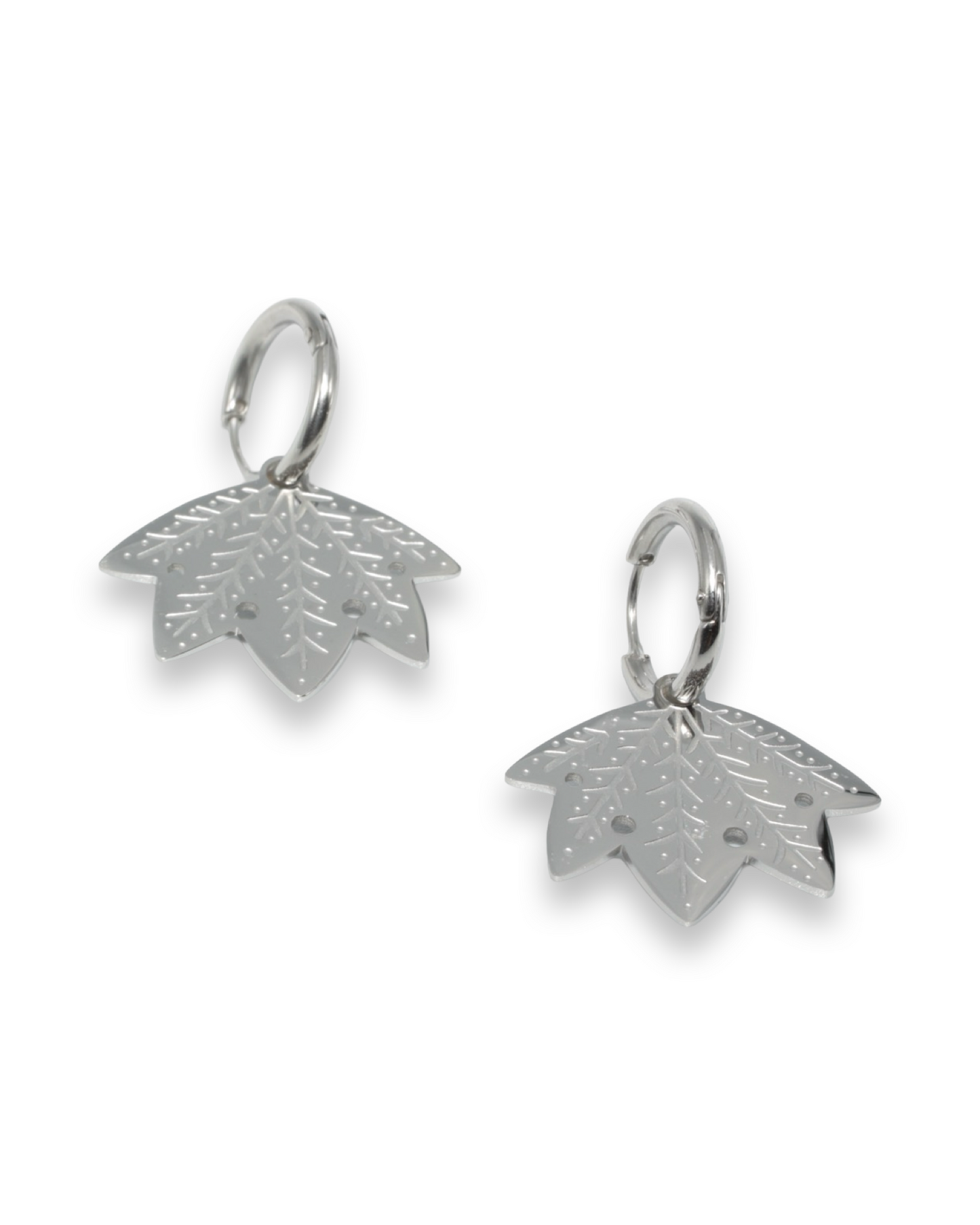 Maple leaf oorbellen
