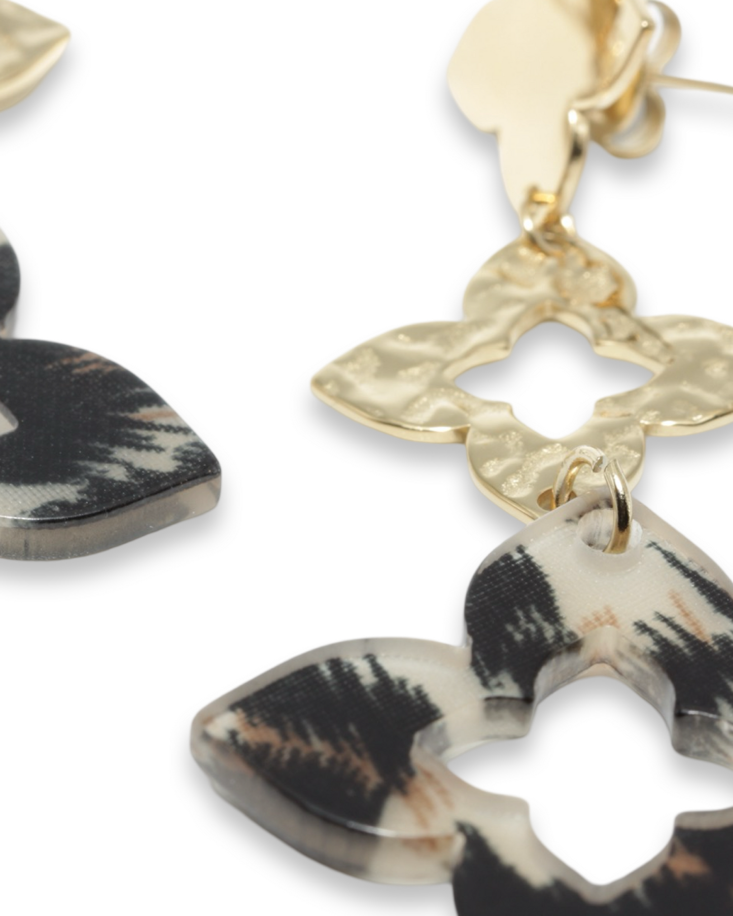 Leo clover oorbellen