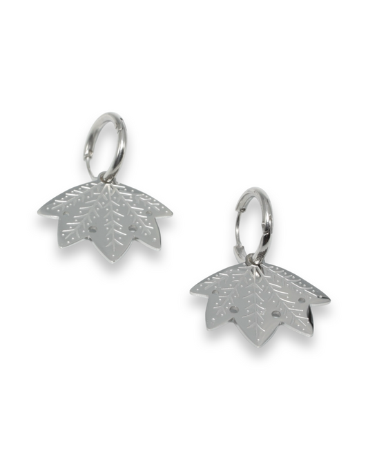 Maple leaf oorbellen