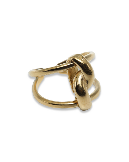 Knot so me ring